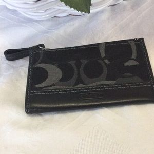 COACH Black Signature